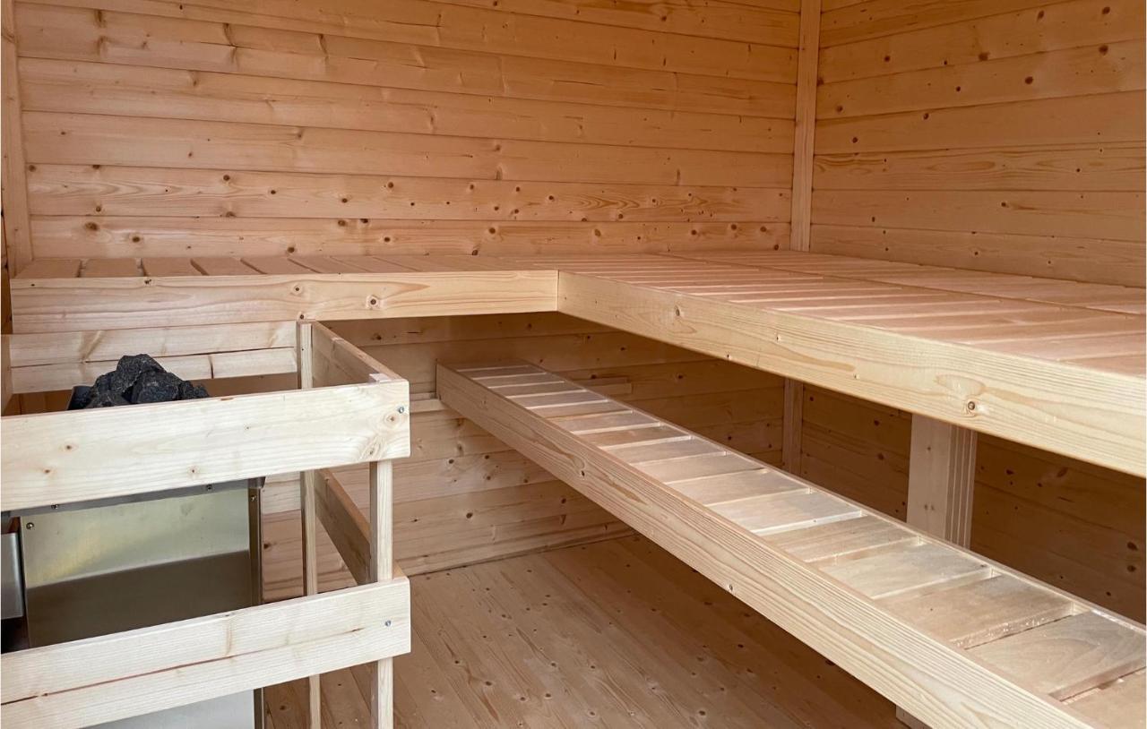 Nice home in Zerpenschleuse with 2 Bedrooms, WiFi&Sauna Exterior foto